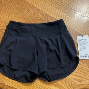 Lululemon Speed Up MR Black 4inch Shorts size 2